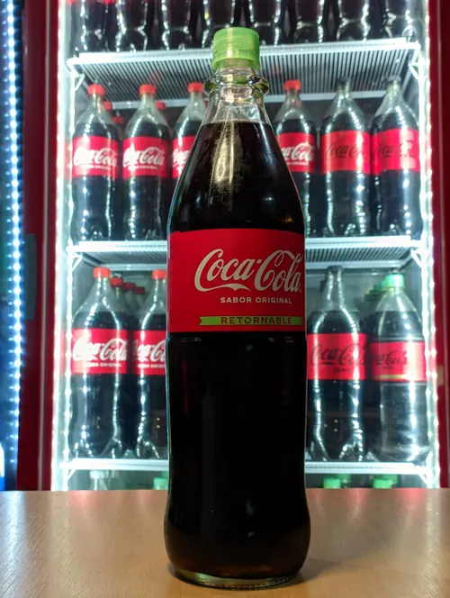 Coca-Cola lata (350 cc)